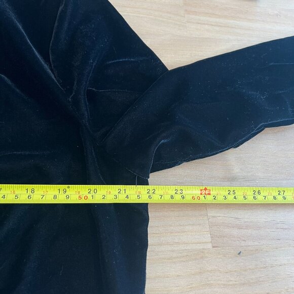 Lauren Ralph Lauren BLACK LABEL Velvet Top Sz 14 Black Plunging V Neck - Picture 8 of 9
